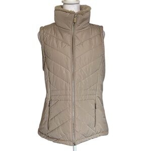 NWT Elie Tahari Women’s Tan Vest Faux Fur Medium Quilted Full Zip Outdoor Hiking